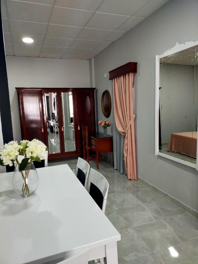 Maria Y Juan Apartamento Con Garaje Sanlúcar de Barrameda Kültér fotó